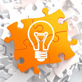 Copia de bigstock-Light-Bulb-Icon-on-Orange-Puzz-53588536